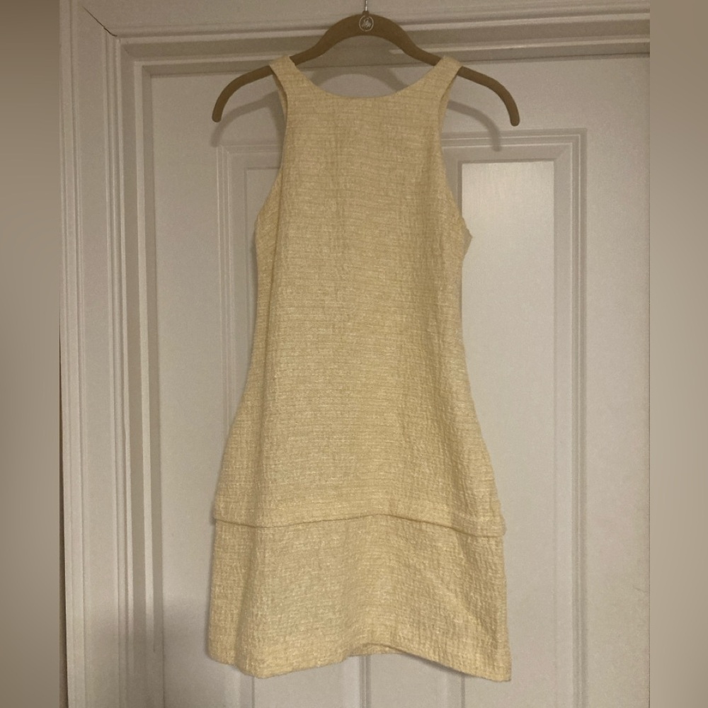 Zara Elegant yellow/Cream Sleeveless Dress
Size S(4-6)